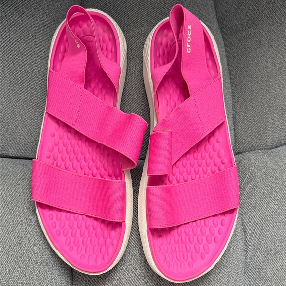 CROCS Women's Bright Pink Strappy Sandals - size 10 - Picture 2 of 9